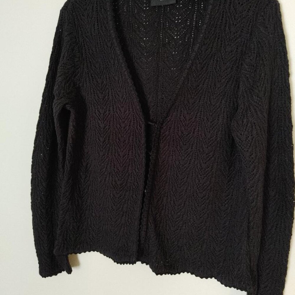 Axcess Liz Clairborne Black Button Down Long Sleeved Cardigan